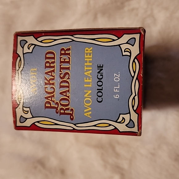 VINTAGE  AVON  PACKARD ROADSTER NEW WITH BOX - Picture 6 of 10